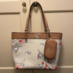 New Without Tags Guess Tote Bag
